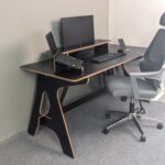 computer table black