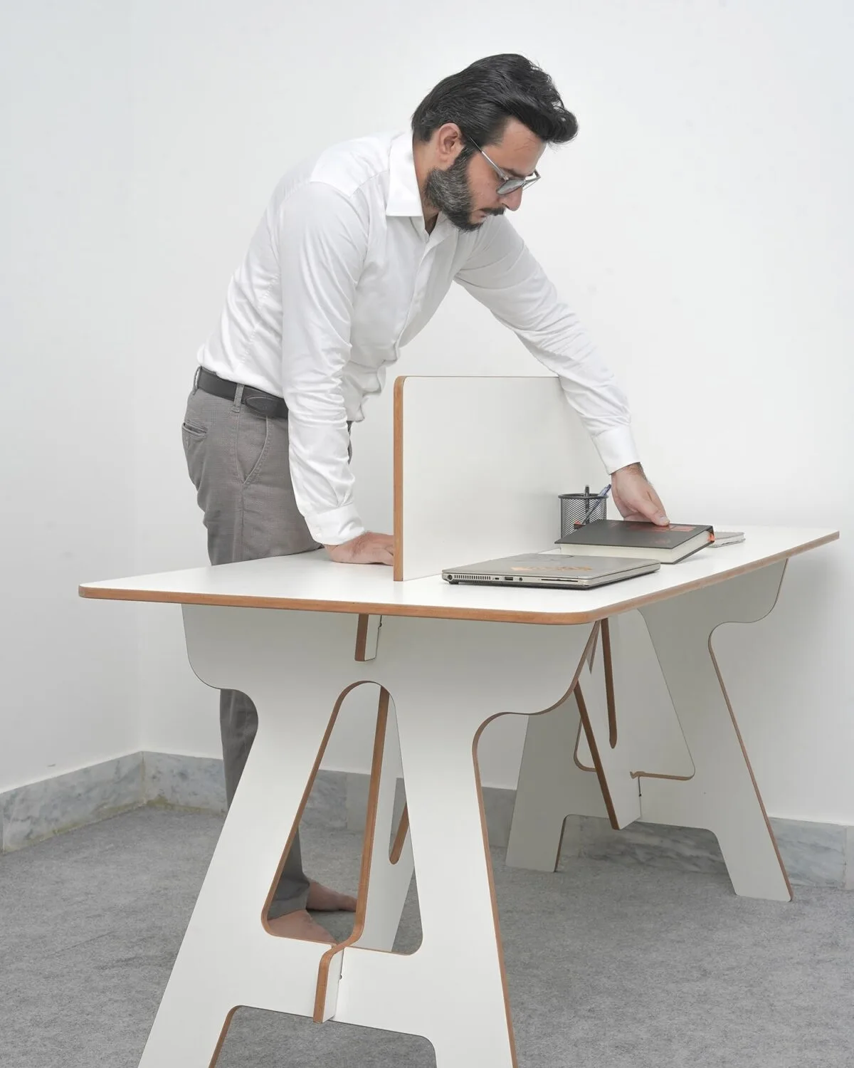 Workstation Built-in Desk - Image 10