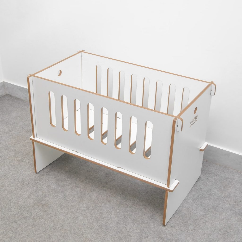 Light wood baby crib best sale